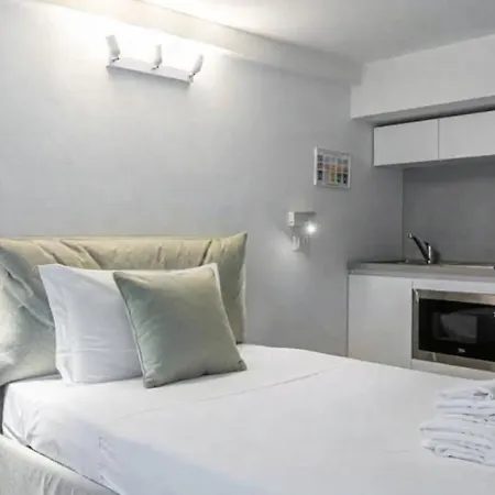 Italianway Apartment *