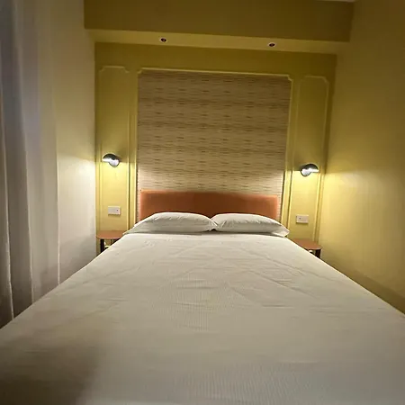 Hotel Arno Milan