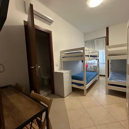 Gigli, Con Cucina In Comune E Terrazza Konukevi