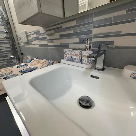 Gigli, Con Cucina In Comune E Terrazza Konukevi *