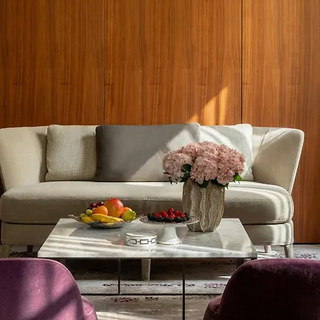 Mandarin Oriental,