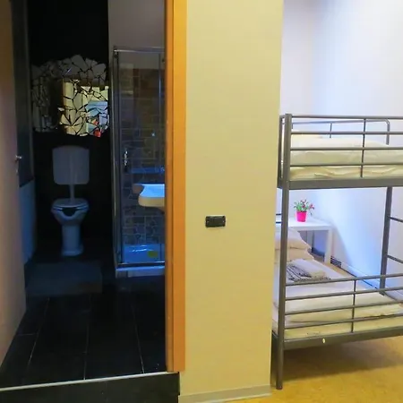 Panda Auberge de jeunesse *