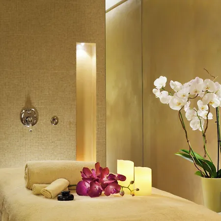 Chateau Monfort - Relais & Chateaux Hotel 5*