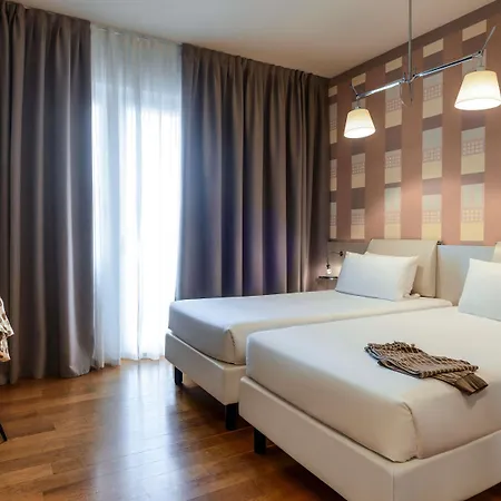Hotel Mercure Solari 4*