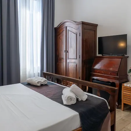 Amico Certosa Hotel Milan