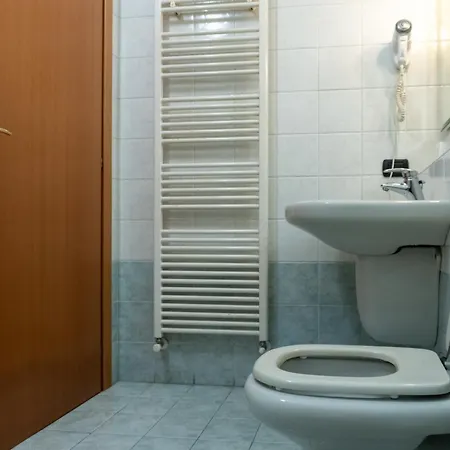 Amico Certosa Hotel Milan