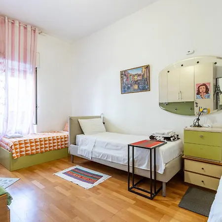 Hostal Casa Revello *