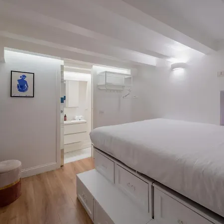 Apartment Relstay - Brera District Milan