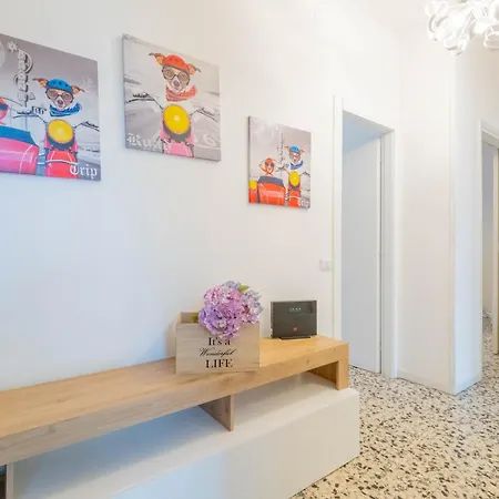 Apartment M.aurelio Light Brown Milan