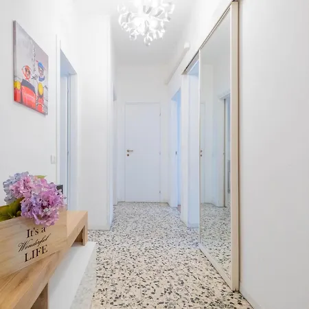 Apartment M.aurelio Light Brown Milan
