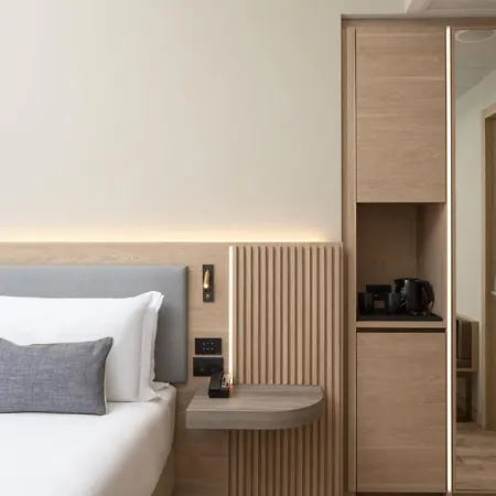 Courtyard By Marriott Linate Hotel 4*