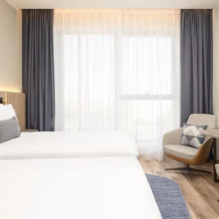 Courtyard By Marriott Linate 4*