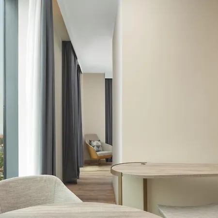 Courtyard By Marriott Linate 4*