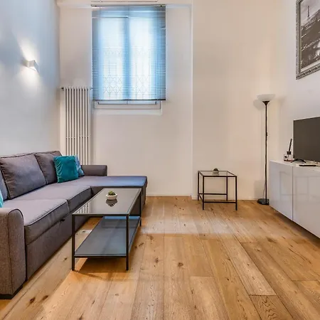 Cozy - Bocconi & Center