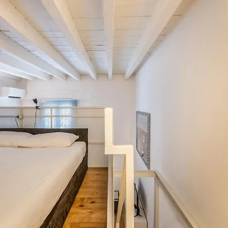Apartment Cozy - Bocconi & Center *