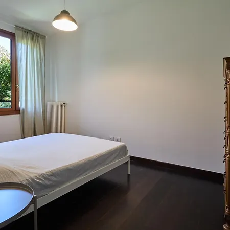 Deluxe Navigli *