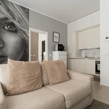 Apartment Guesthost - Cozy Flat In Darsena Close To Navigli *