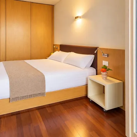 Giax Tower Residences - Pool, & Gym - Multiple For Families & Groups - 15 Min From Duomo Apartment *