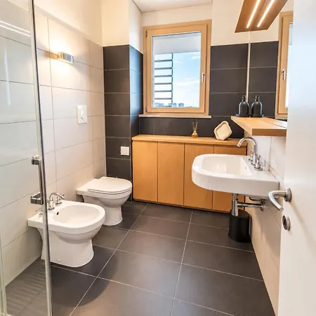 Giax Tower Residences - Pool, & Gym - Multiple For Families & Groups - 15 Min From Duomo *