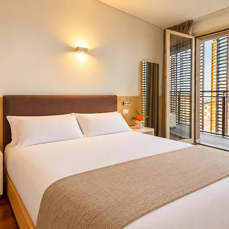 Giax Tower Residences - Pool, & Gym - Multiple For Families & Groups - 15 Min From Duomo *