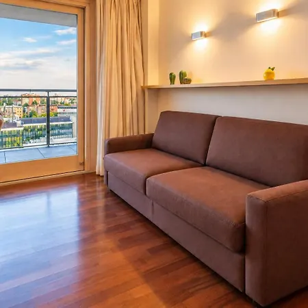 Apartment Giax Tower Residences - Pool, & Gym - Multiple For Families & Groups - 15 Min From Duomo *