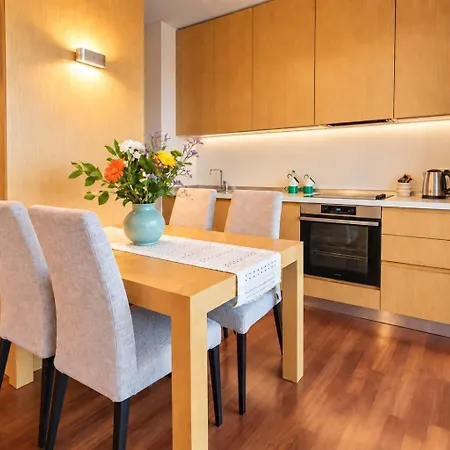 Giax Tower Residences - Pool, & Gym - Multiple For Families & Groups - 15 Min From Duomo Apartment