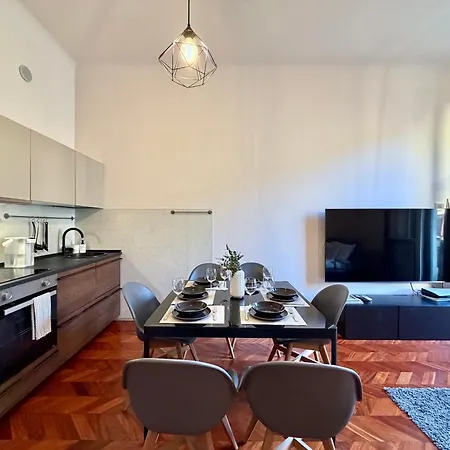 Appartement Future Goldoni Milan