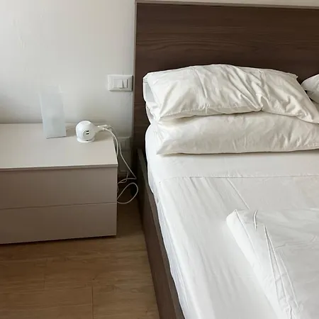 Urban Pearl - Nolo Apartment