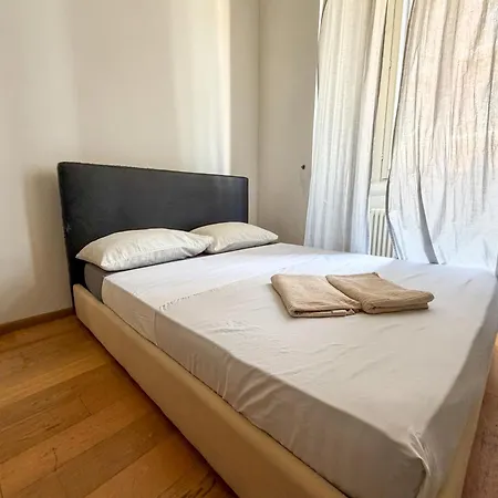 Apartamento Centro Garibaldi M2 Milán