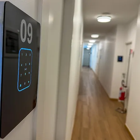 Hotel Homa Certosa District Milan