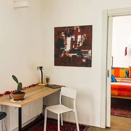 Comfortable Flat 15 Minutes Walk From Duomo * Milan