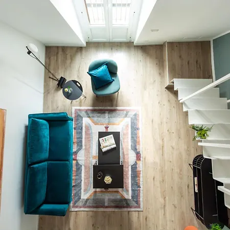 The Rent - Cozy One-bedroom In The Isola Area With Views Of The Bosco Verticale Mediolan