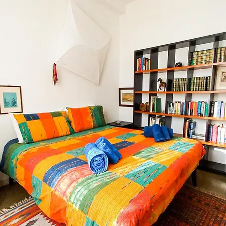 Comfortable Flat 15 Minutes Walk From Duomo
