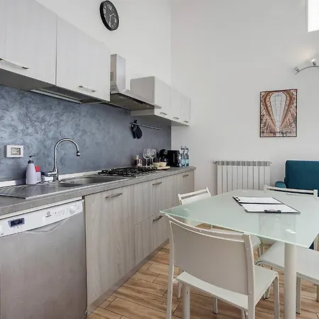 Apartment Modern Navigli Milan