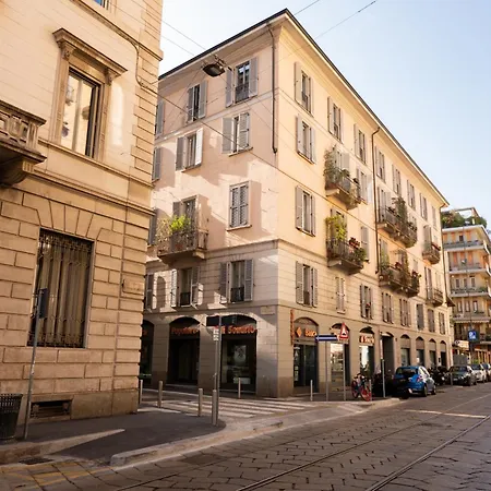 Center Rooftop With Terrace In Porta Romana Appartement *