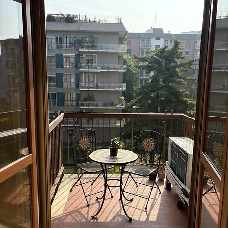 Kwatera prywatna Sud With Private Bathroom Mediolan