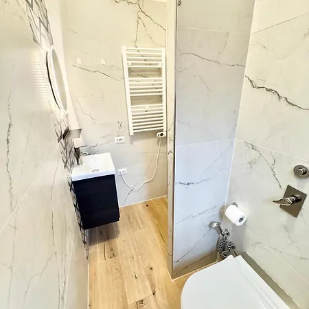 Mini 2 - Direct M3 Metro Access To Duomo & Inn Milan