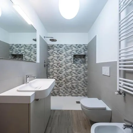 Romolo Trilocale Con Terrazzo * Mediolan