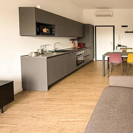 Skyline Apartment, Metro M5, Isola&bicocca * Mediolan