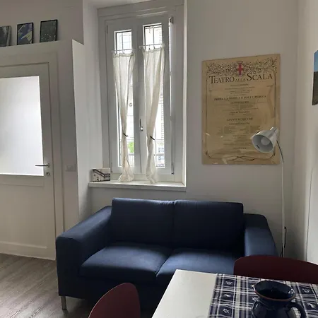 Apartment A Casa Di Nicola Milan