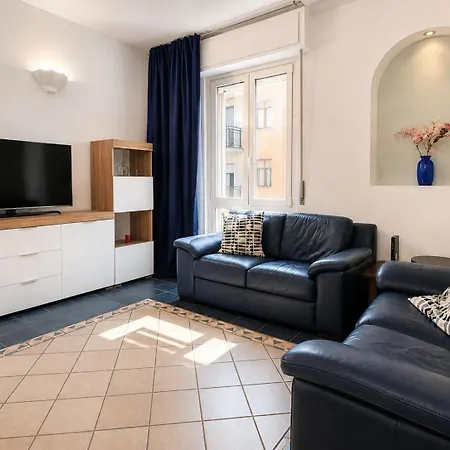 Bright 2-bedroom With Balconies Near San Raffaele Hospital Apartament