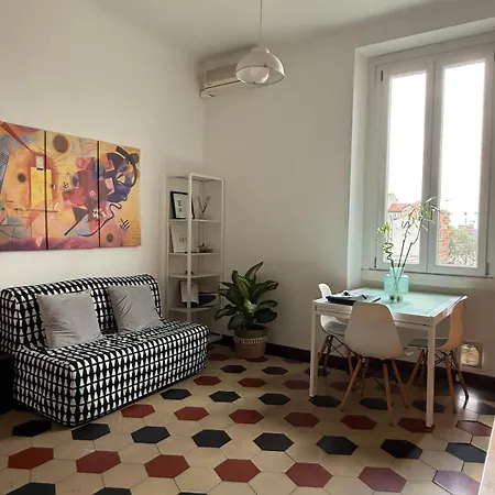 Casa Govone - Spacious Two-room In The Cenisio Area Apartament *