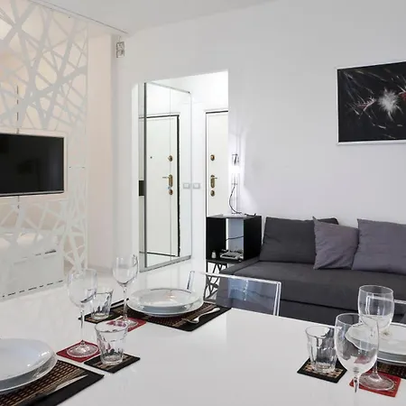 Apartament The Cristoforis