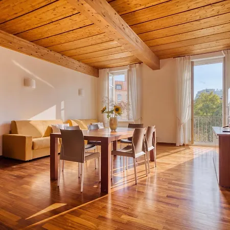 The Charm Of Old - Historic Palazzo With Duomo View *