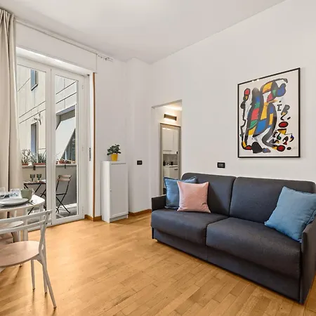 Apartament Stayeasy Fara17 - Station New