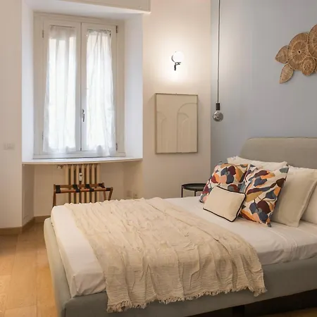 Apartament Chic Retreat - 2 Bedrooms & 2 Bathrooms