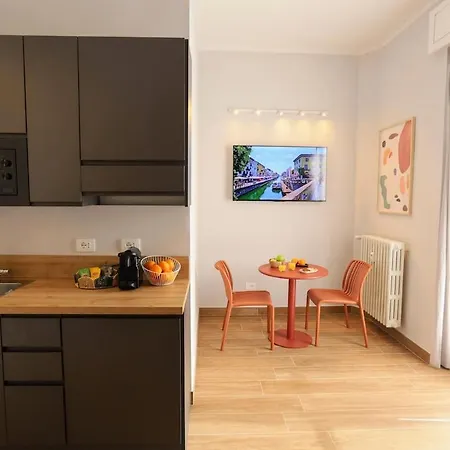 Apartament Mira Bloom - Metro 2 Passi - Duomo E Linate Direttamente - Ac - Balcone Mediolan