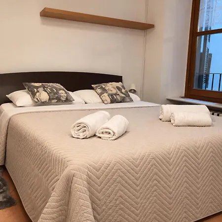 Cozy In Duomo - 4 Pax