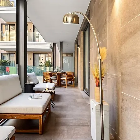 Luxury Station - Terrace&gym&parking