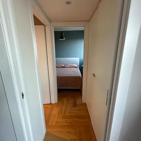 A Casa Di Carli - Bright M1 Bisceglie * Mediolan